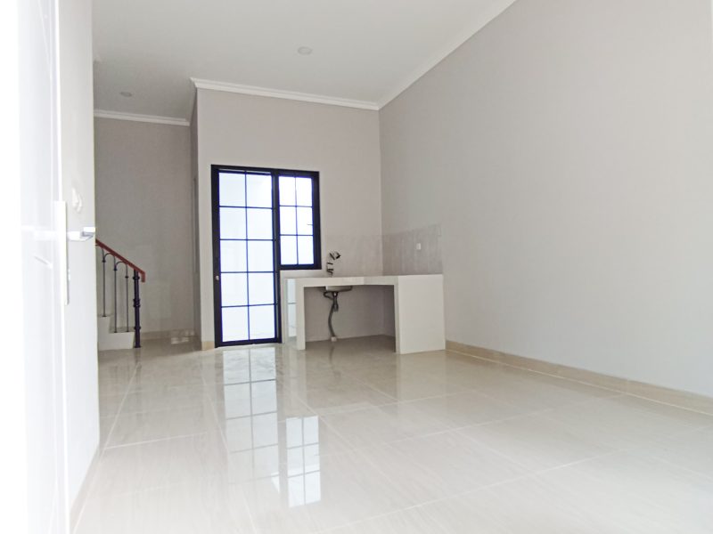 Rumah 2 Lantai ala Classic Eropa di Dekat Alun-alun Kota Depok