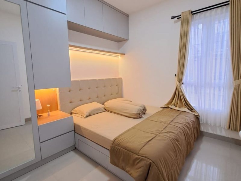 Rumah 1,5 Lantai + Mezzanine di Dekat GDC Depok