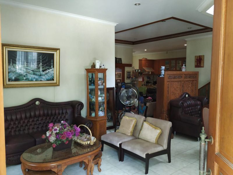 Dijual Cepat Rumah Mewah Harga Murah di Cinere Depok