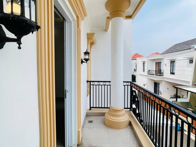 Dijual rumah mewah 2 lantai di pusat kota Depok mulai 1,1 M-an all-in free semua biaya di Grand Depok City